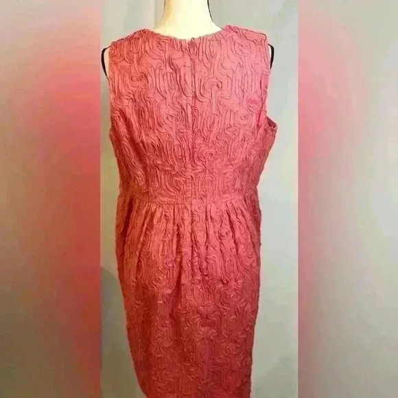 Talbots Sheath Flower Embroidered Peach Dress Size 16P - Picture 3 of 15